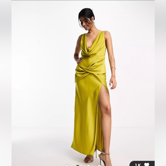 ASOS green formal gown - Picture 1 of 2